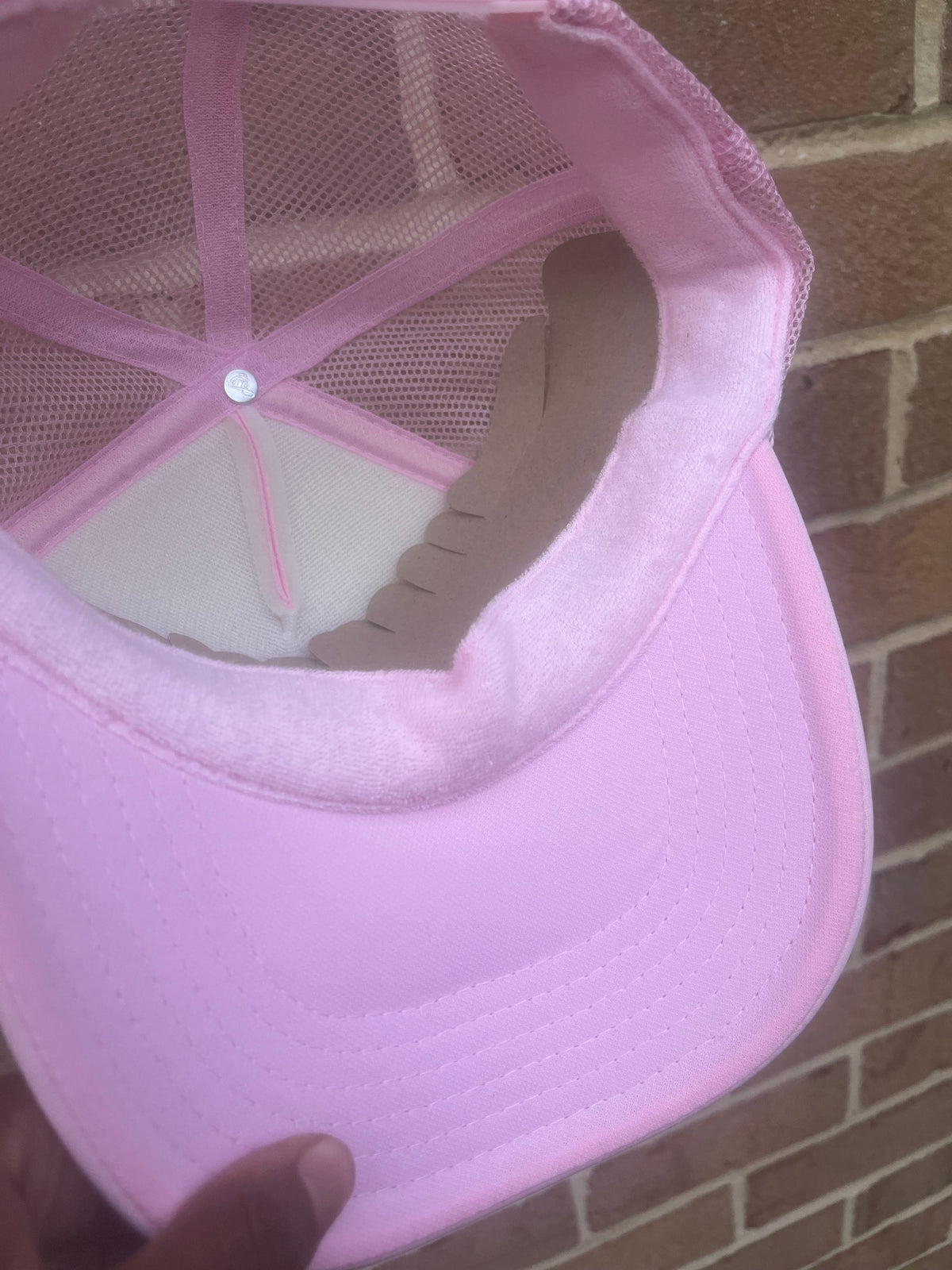 KNK LOGO TRUCKER HAT