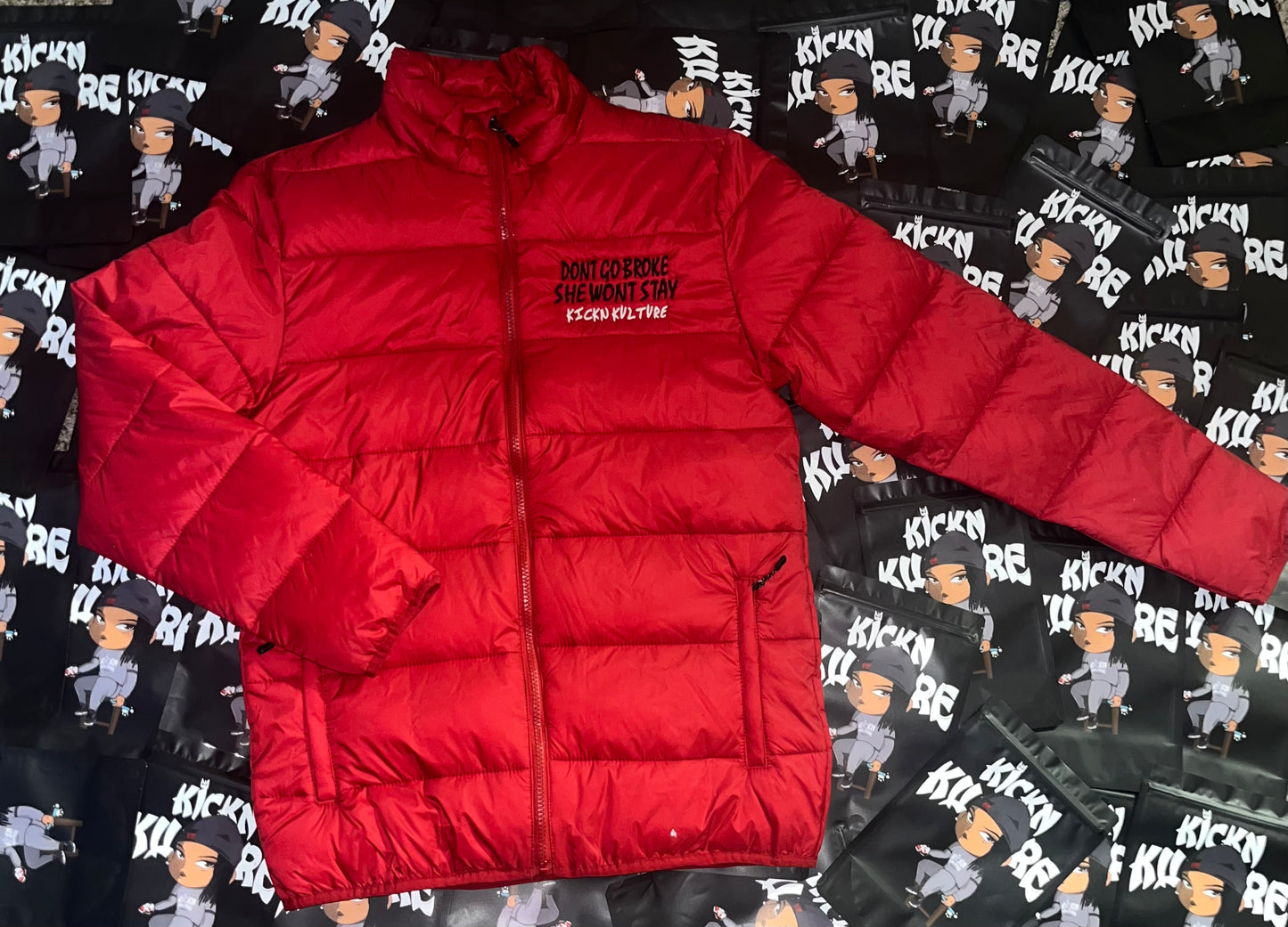 “DGBSWS” RED LW PUFF ( DGBSWS)